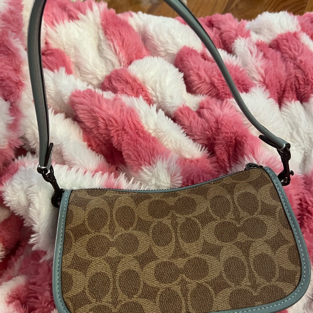 Coach swinger 20 teal bag